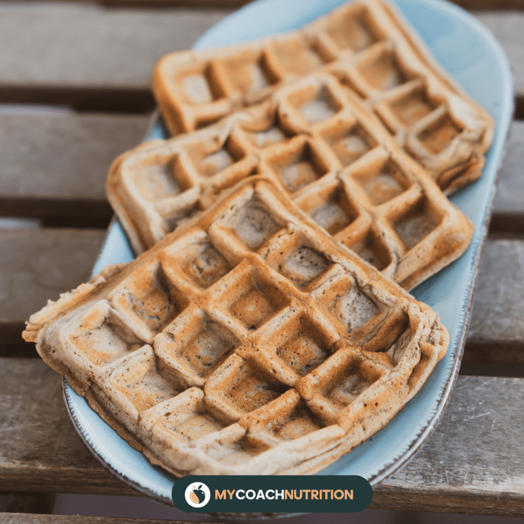 Gaufres pepites de chocolat et fromage blanc sans sucre et snas beurre - wirestock